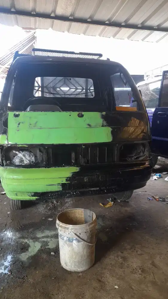 Bengkel mobil/ las ketok, cat Duco, body repair