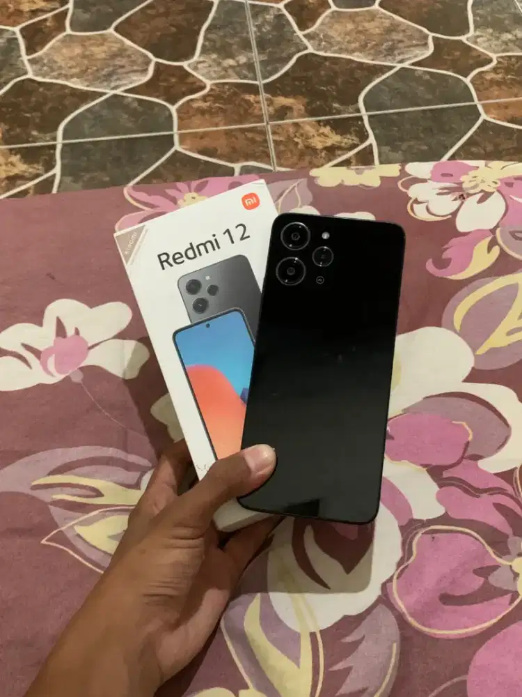 Xiaomi Redmi 12 RAM 8GB 256GB Hitam | Fullset | Mulus
