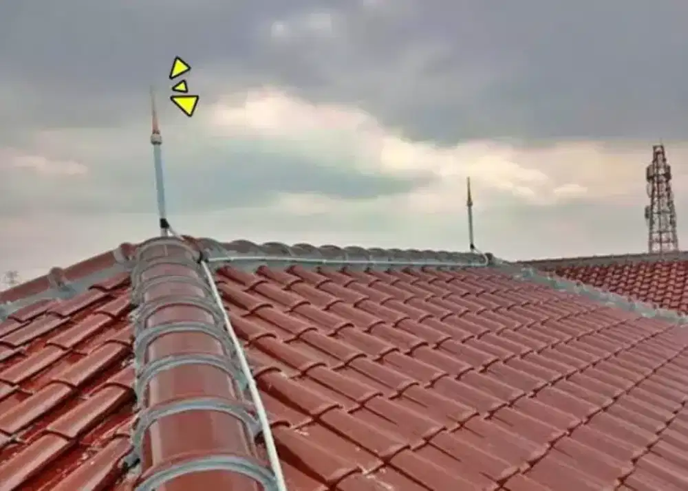 Jasa pasang antena tv dgtal anti petir