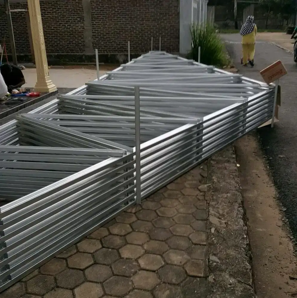 TUKANG KANOPI BAJA RINGAN