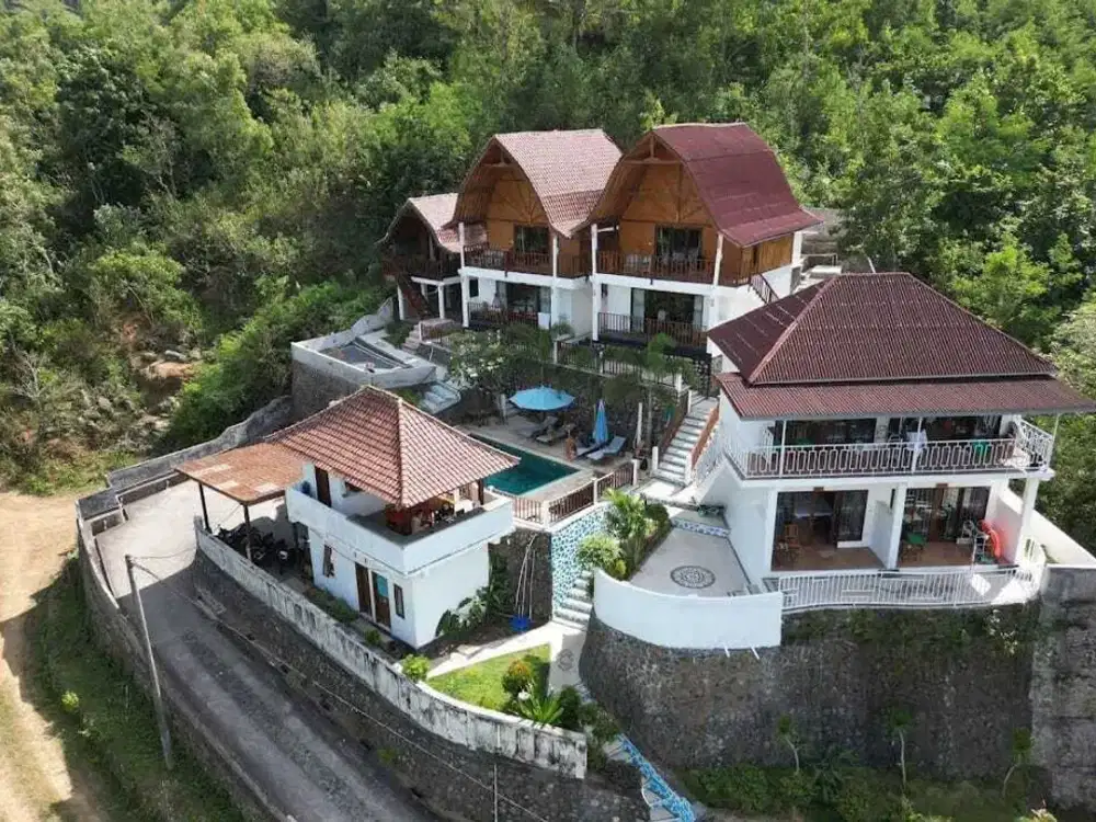 Villa view laut di sentral Kuta Mandalika Lombok