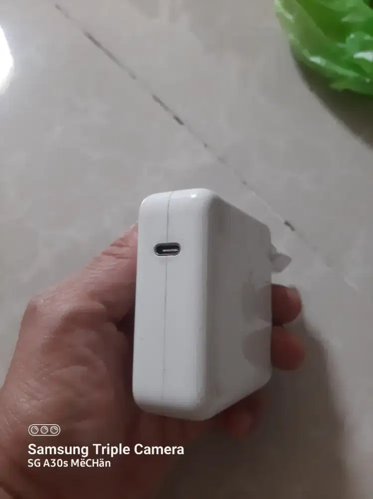 Charger Aple ori A1718