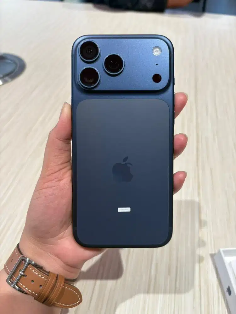 iPhone 17 Pro 256gb Deep Blue