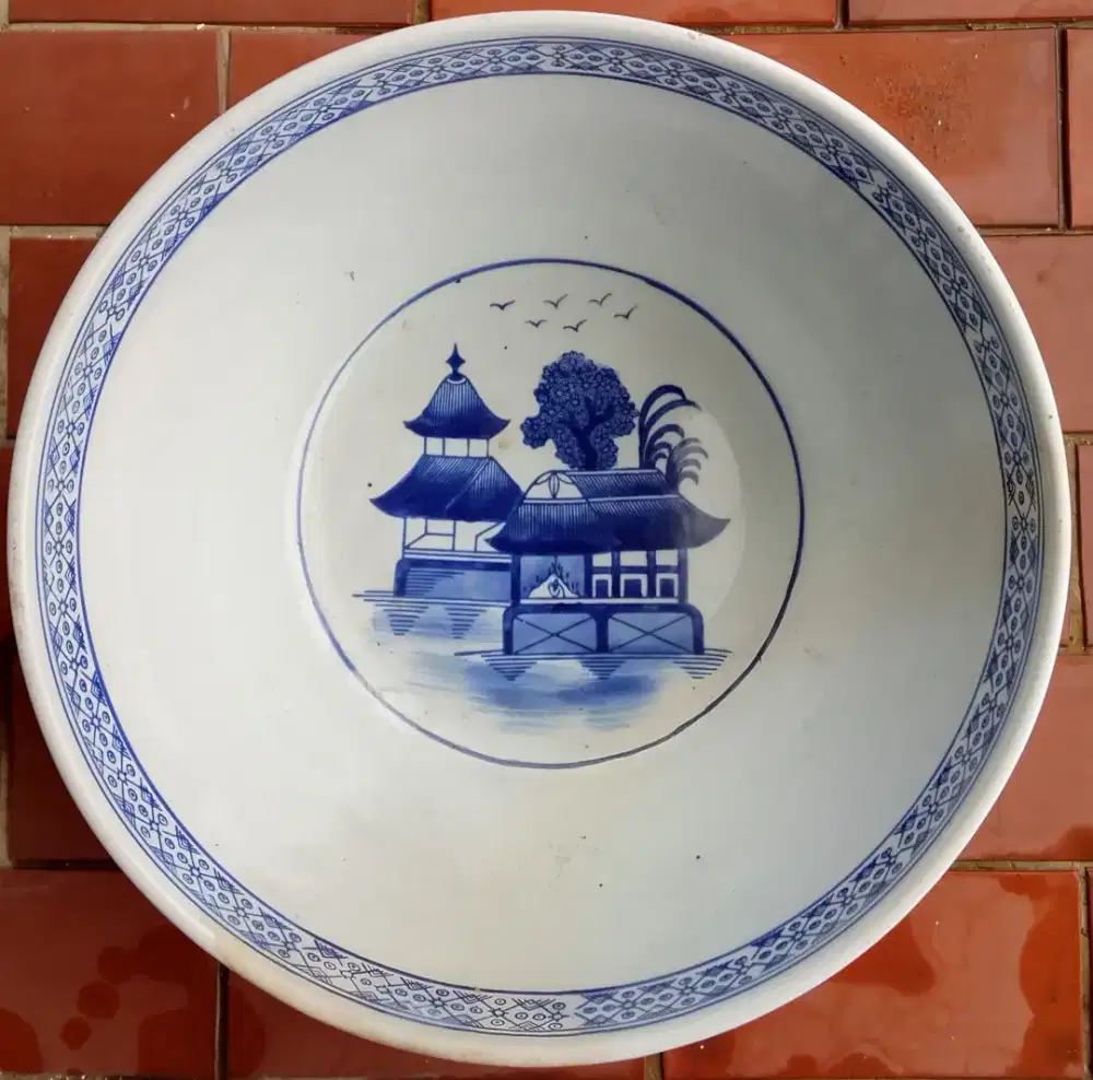 Keramik Mangkok Besar