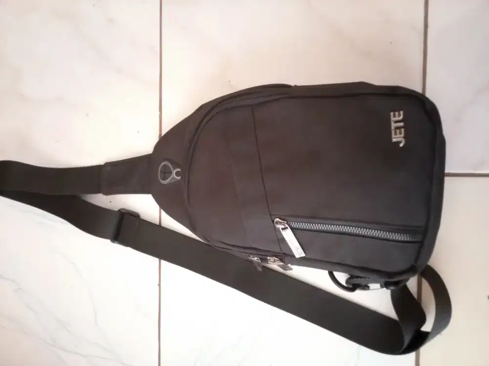 Dijual tas selempang