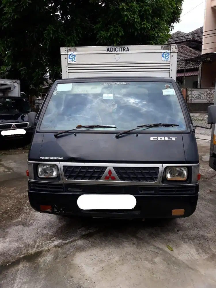 Disewakan mobil Box kering Mits. L300 lepas kunci,khusus jadebotabek