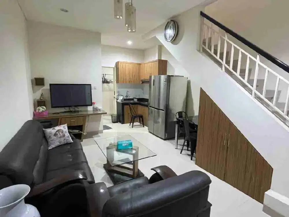 sewa cepat rumah pik1 4x12 furnished