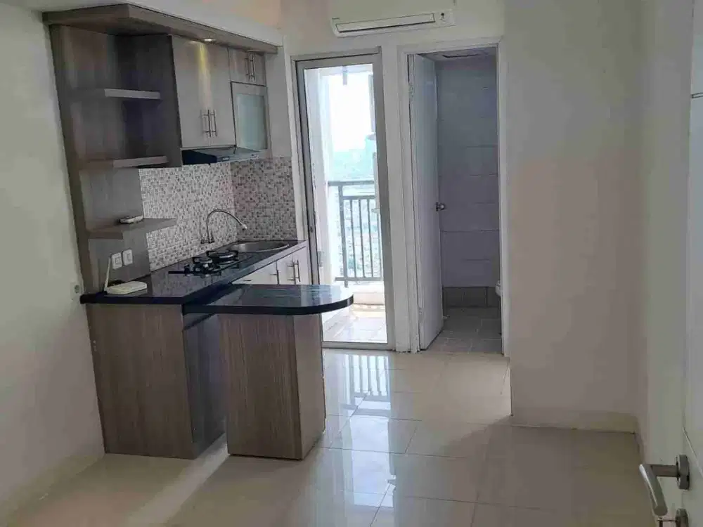 Disewakan Apartement 2kamar kosongan ada kicen set di Bassura city