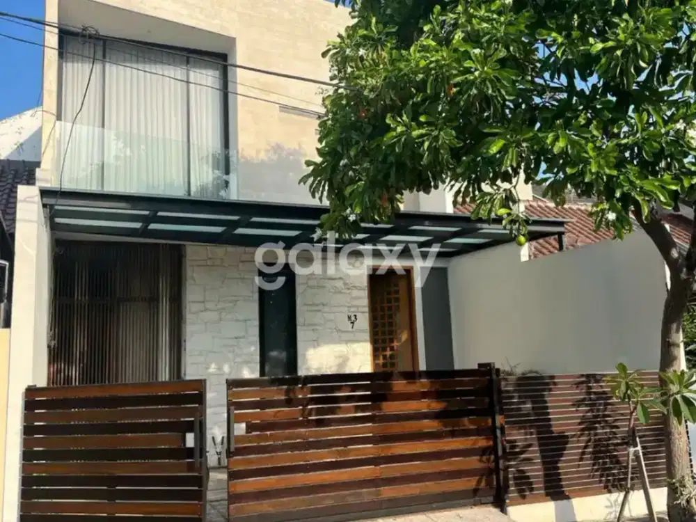 dijual rumah 2 lantai galaxy bumi permai araya tahap 2 surabaya