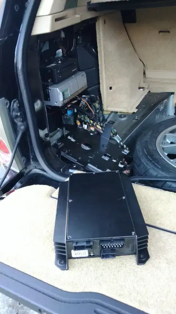 Servis ampli rangerover