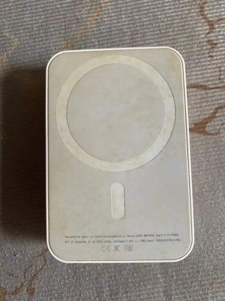 apple megasafe battery pack