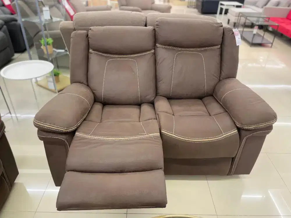 Sofa Recliner Bahan Terbaik