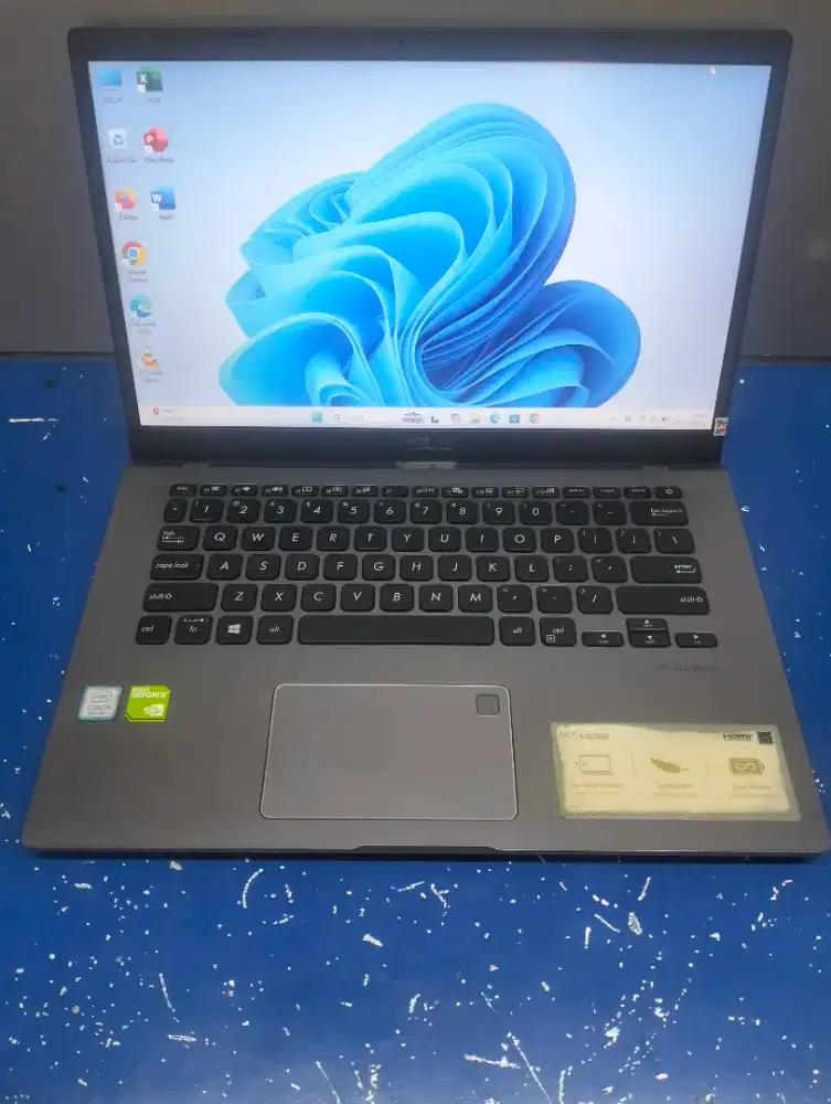 Asus vivobook X409FJ core i5-8265U