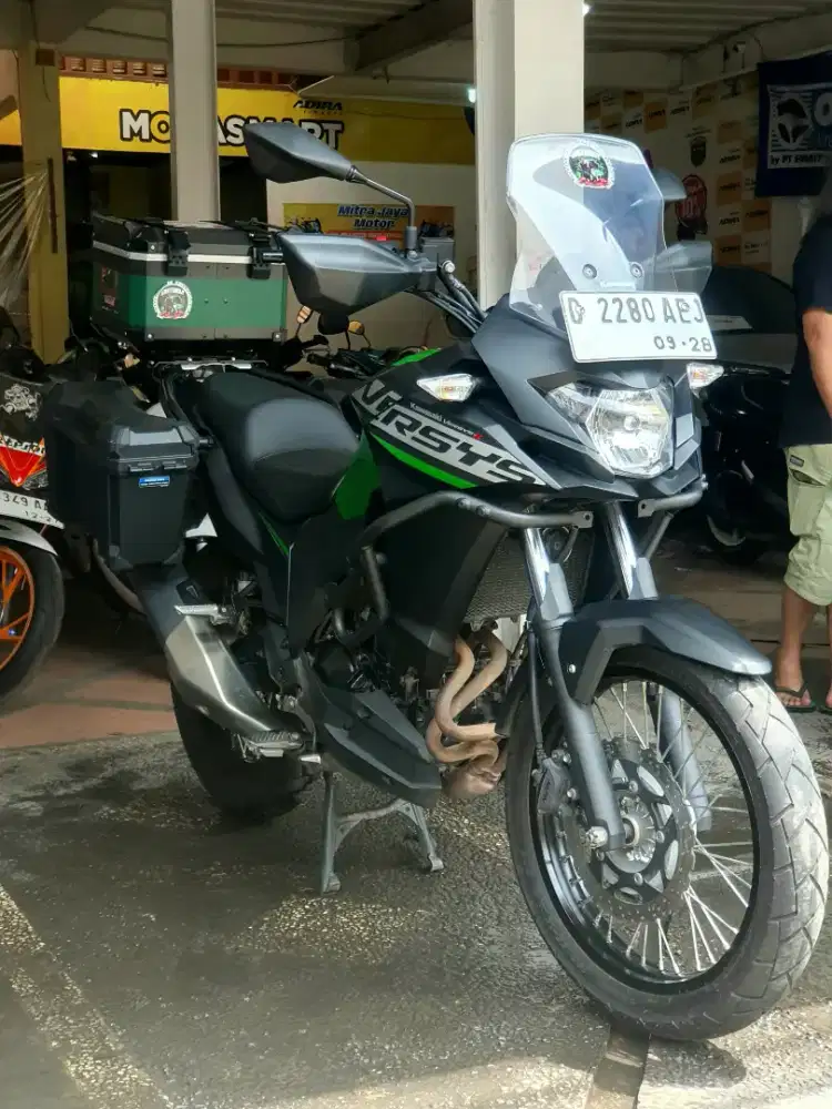 Kawasaki Versys 250 Tahun 2023