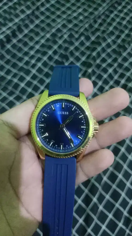 Jual jam guess mulus