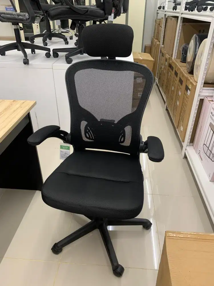 Malden Managerial Chair High Back Black
