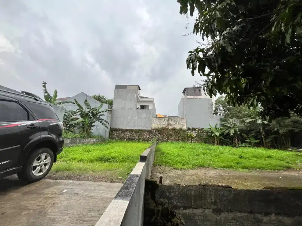 Dekat Pintu Tol Ciledug & Kampus UBL, Kavling SHM Dalam Perumahan