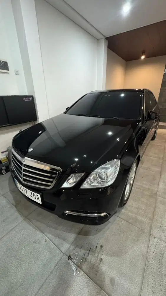 Mercy W212 E250 Avantgarde 2011