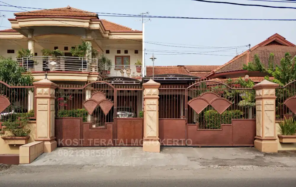 Kos / Rumah Kost Mojokerto [Rumah Bersih, Mewah, Lokasi Strategis]