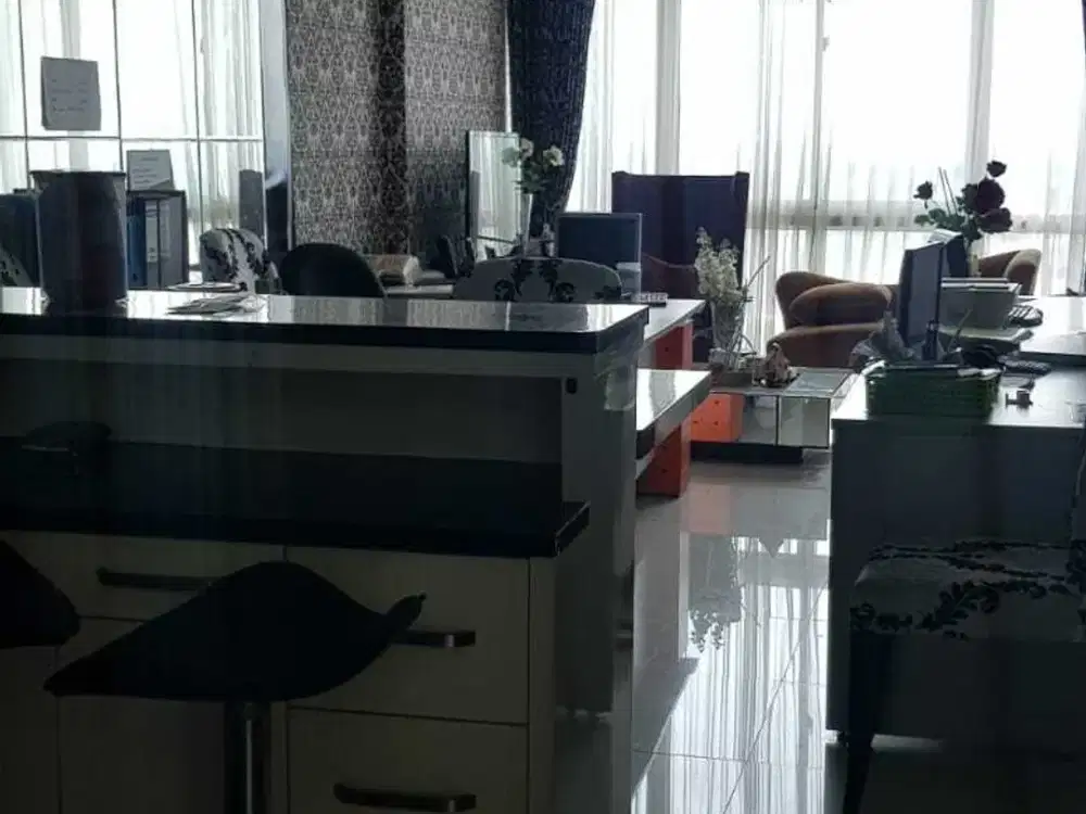 Dijual Apartemen Ciputra World Tower Via 2BR Lantai Rendah No Cantik