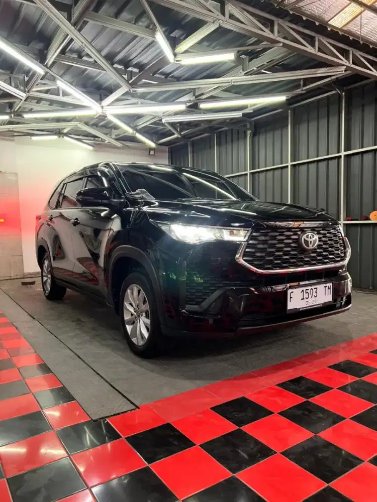 Toyota Kijang Innova Zenix V bensin 2024