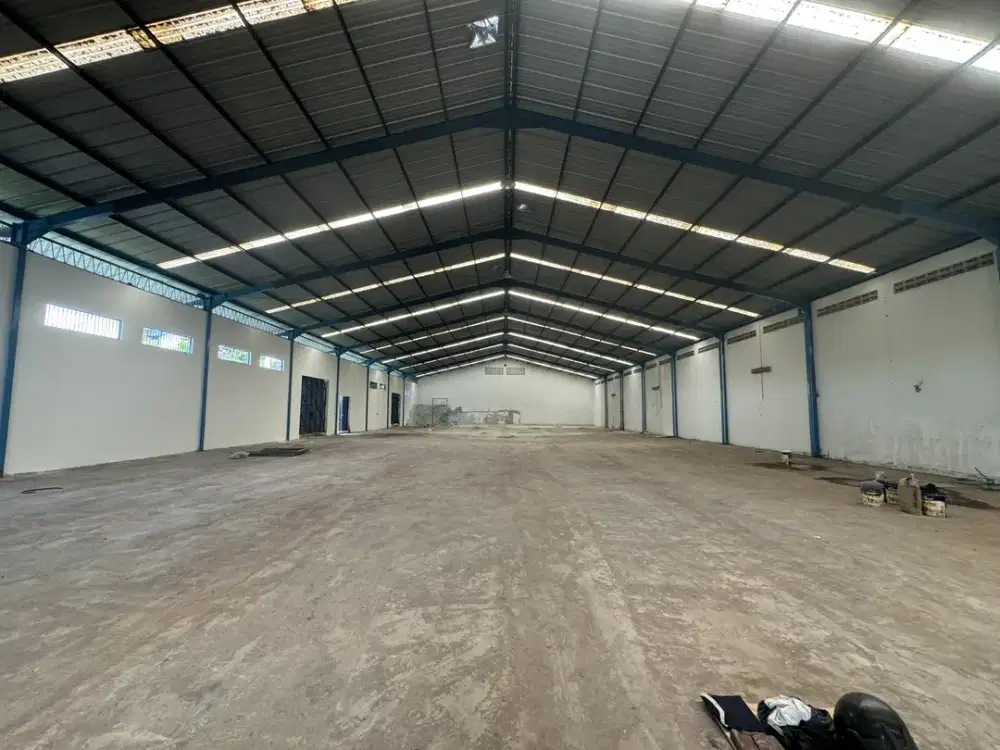 DISEWAKAN GUDANG DI KAWASAN INDUSTRI CANDI GATOT SUBROTO