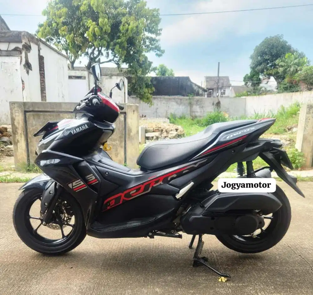 (B)Yamaha new aerox con 155 2022