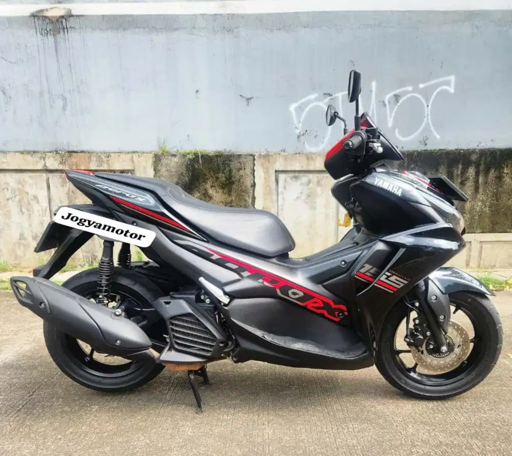 (B) yamaha new aerox con 155 2022