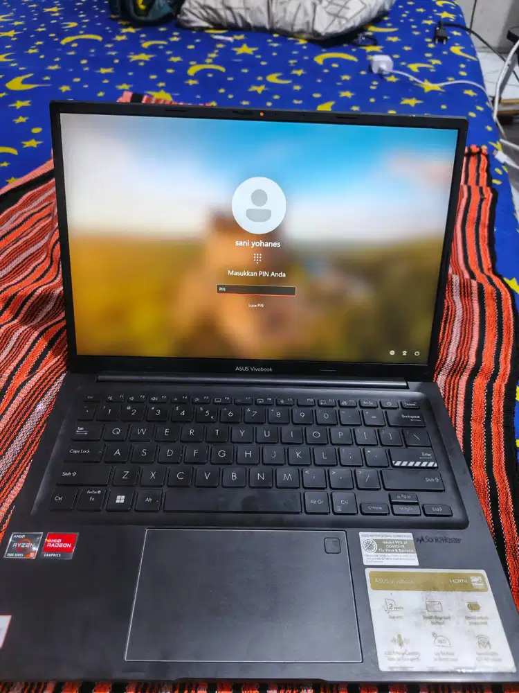 Laptop Asus Vivobook, Pemakaian kurang lebih 6 bulan