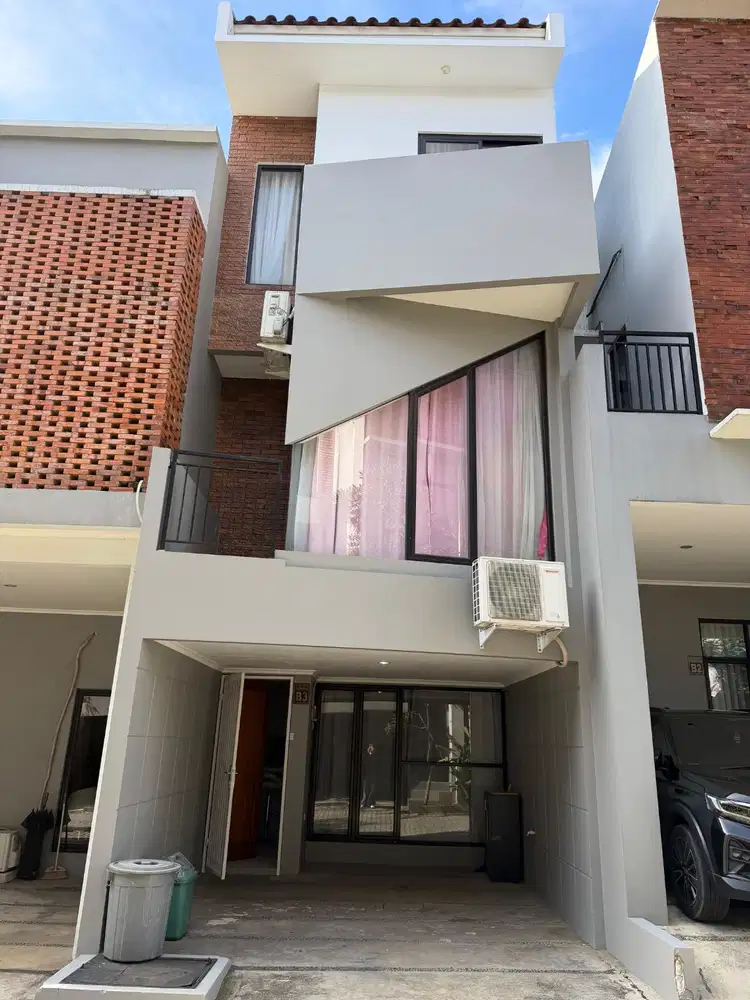 Sewa Rumah Murah Minimalis Fulm Furnished 3 Lantai