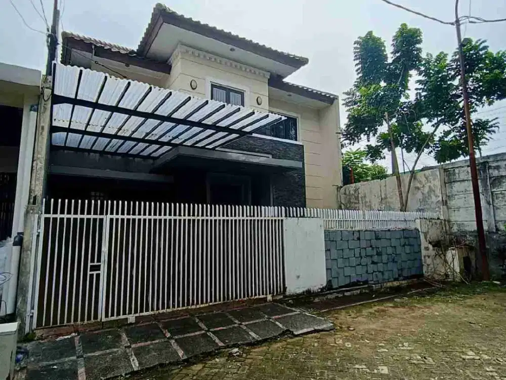 DIJUAL RUMAH POJOK DENGAN HALAMAN DEPAN SAN SAMPING DI BINTARO SEKTOR 9