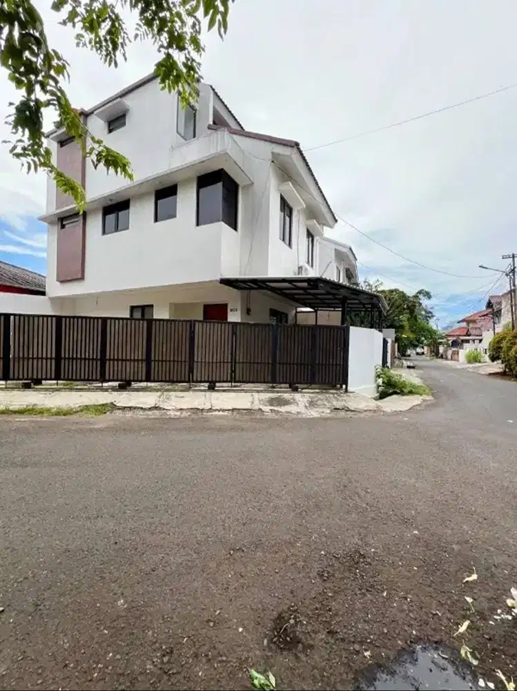 RUmah Kantor Jakarta Selatan