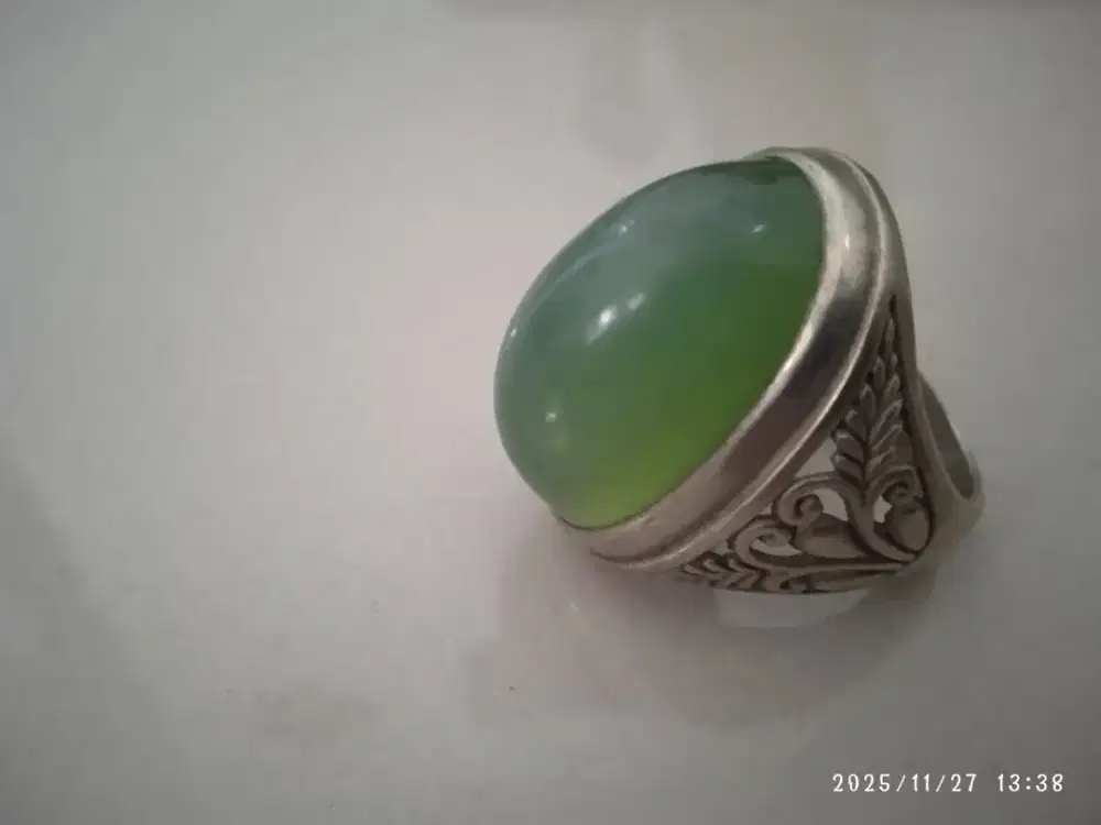 Jual batu cincin giok asli,mulus.