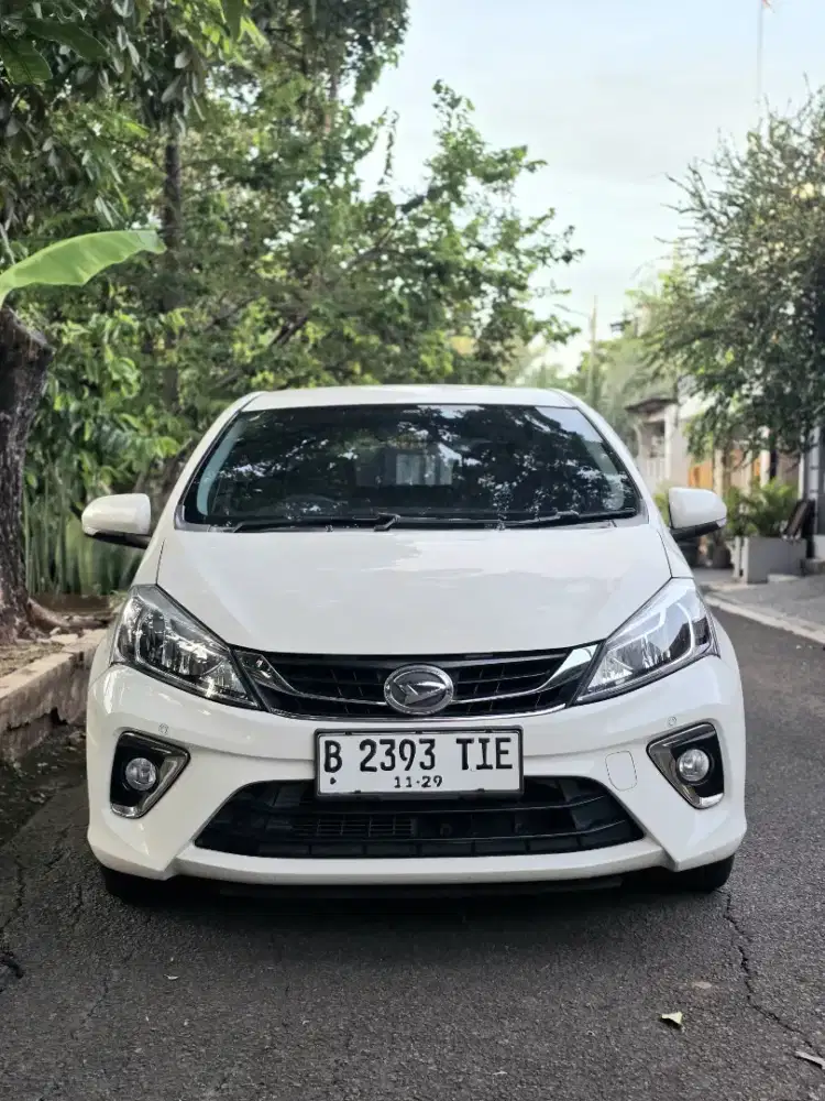 Sirion AT 2019 Putih DP 5jt Cash Atau Kredit Terbaik SeOLX!