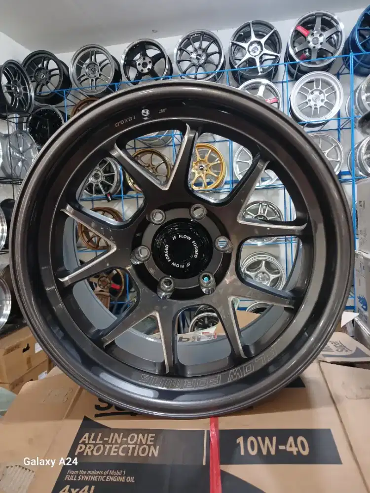 Lenso venom 6 ring 18x9 6x139,7 ET 0 fortuner pajero ranger