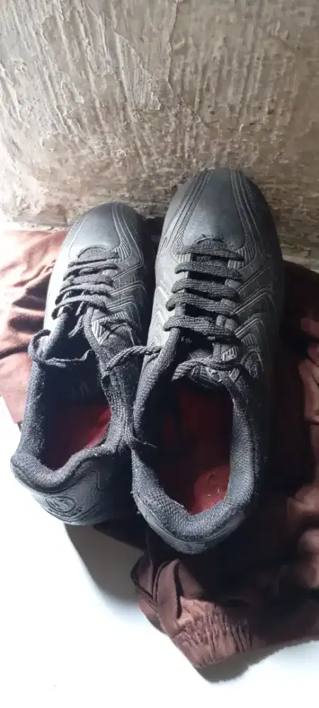 Sepatu futsal pro ATT