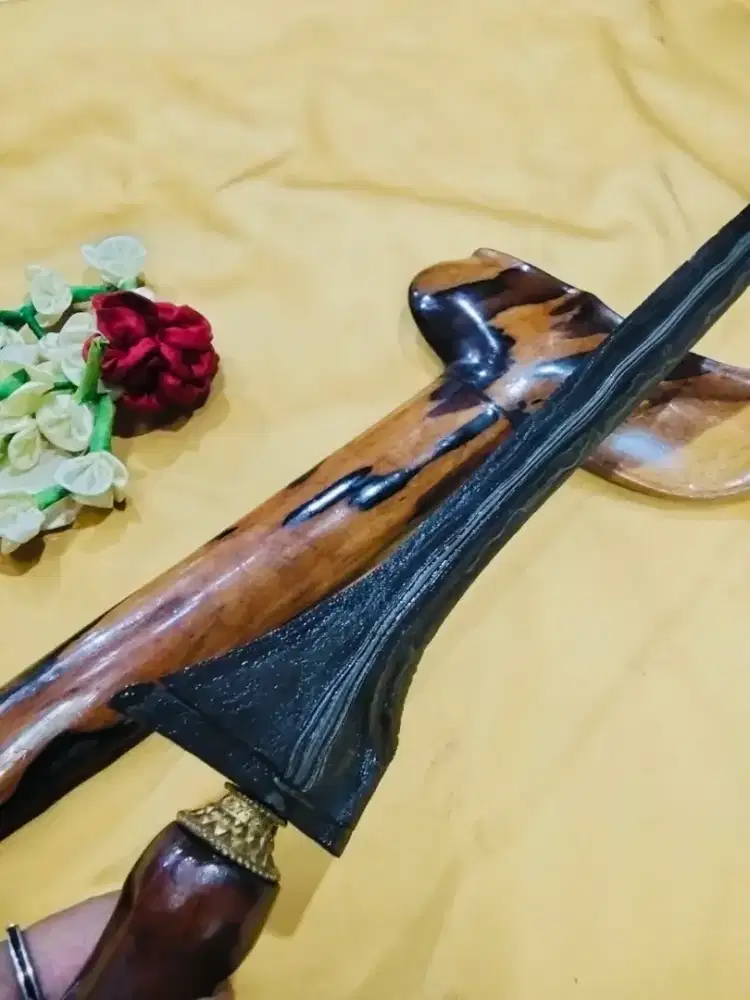 Keris Sepuh Brojol Pamor Adeg Wengkon Sodo Lanang Majapahit Kuno