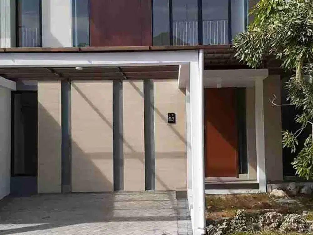 Disewakan Rumah 2 Lt Di Green Hill Citraland Utara