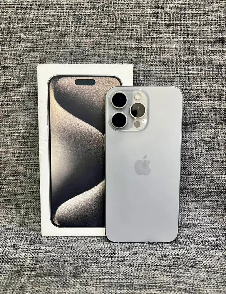 Iphone 15 Pro max 256gb natural titanium