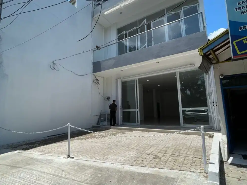 Di Sewa kan Ruko Baru Mainroad Jl.Surapati kota Bandung
