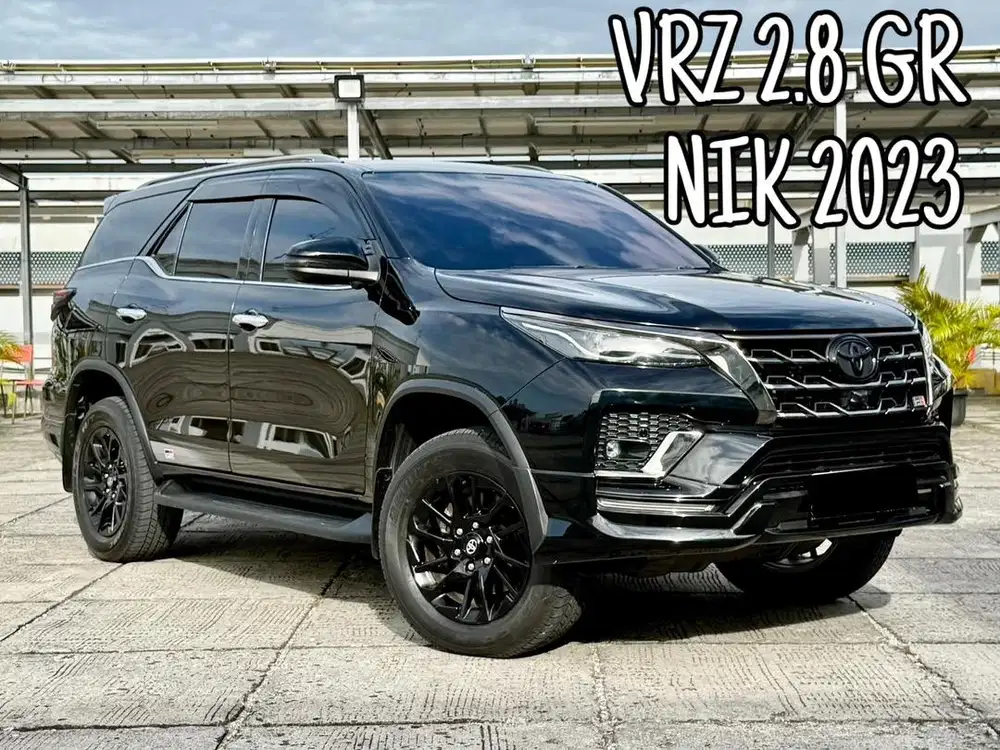 Facelift / Toyota Fortuner VRZ 2.8 GR 2023