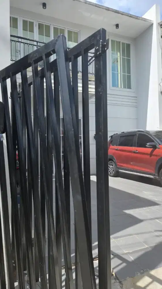 Pagar,tralis,kanopi,pintu,palfon