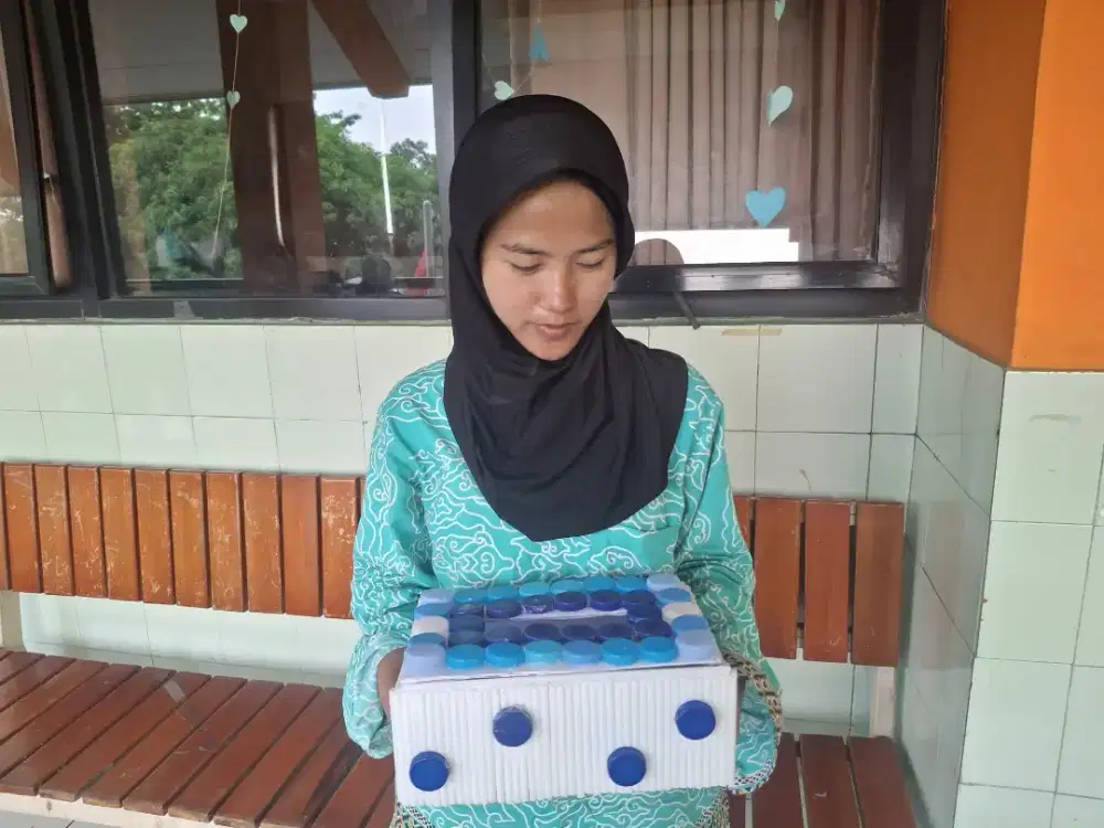 Kotak Tisu dari Bahan Bekas