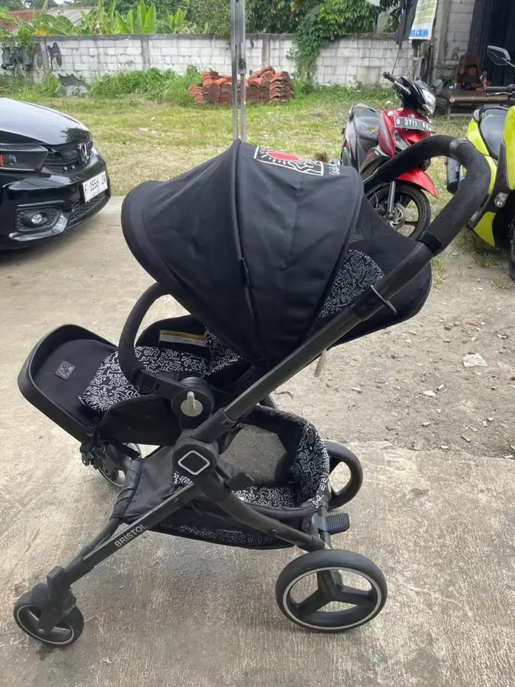 Stoller keith haring bristol dan car seat