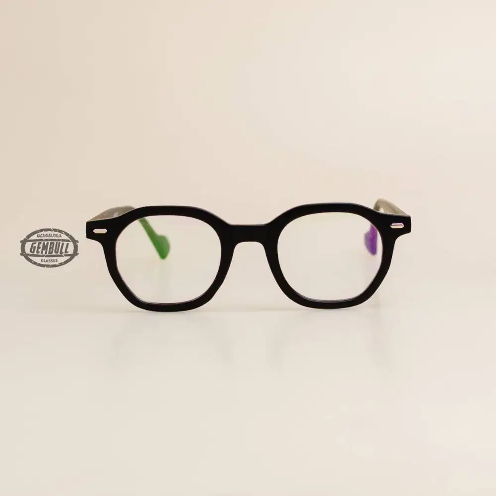 GEMBULL GLASSES - KACAMATA KOTAK TEBAL SIMPLE - ESWARA 05
