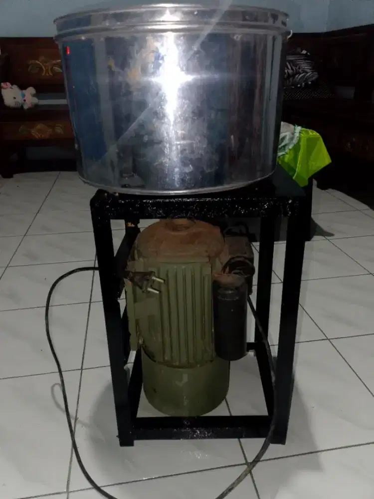 Mesin Bakso/Mesin pembuat adonan bakso