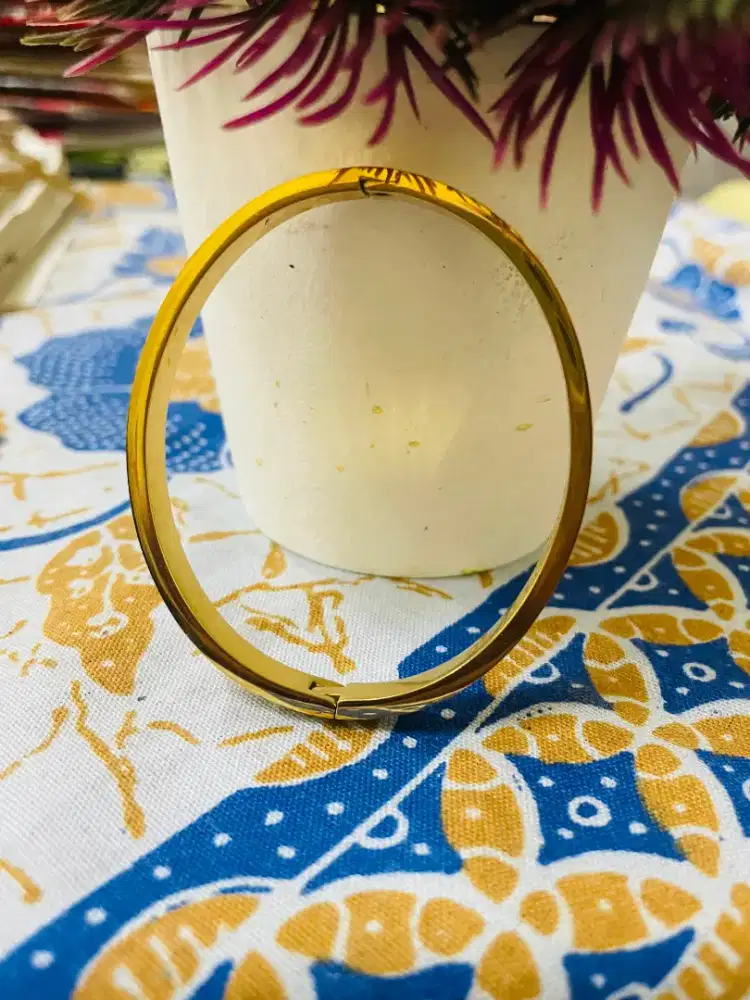 Gelang Fashion Emas - HSC 2025