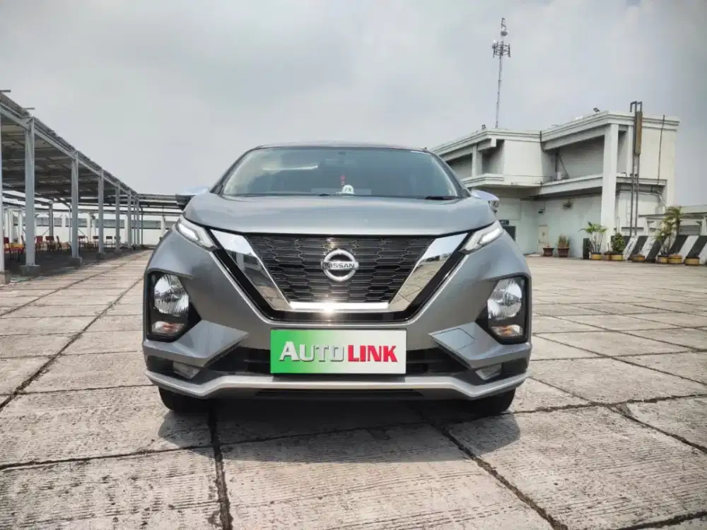 Livina VL 1.5 2021 matic 2022 bagus abu abu 2020 tangan Pertama