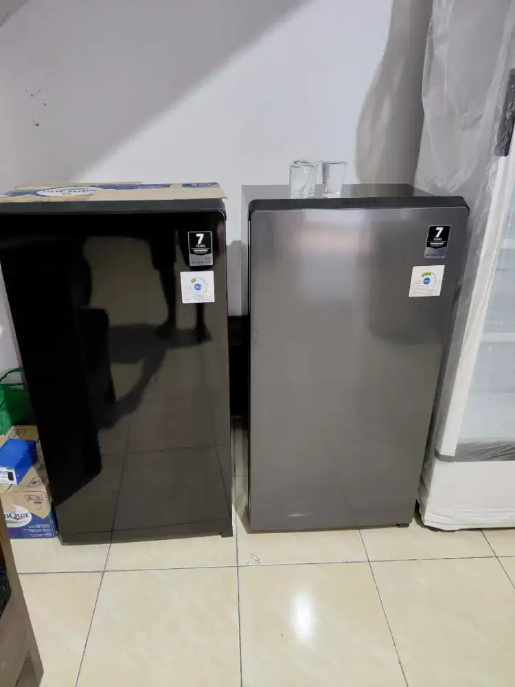 Kulkas aqua 1pintu bagus ori