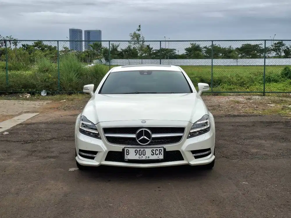 (km 37rb)Mercy CLS 350 AMG 3.5 AT. Tahun 2013. Putih. Perfect cond